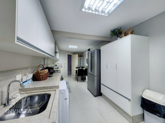 Imagem Apartamento com 3 Quartos à Venda, 200 m² em Centro - Balneário Camboriú Imagem Apartamento com 3 Quartos à Venda, 200 m² em Centro - Balneário Camboriú