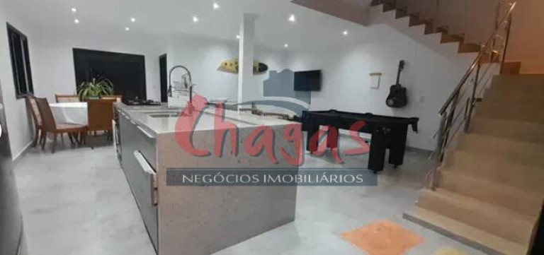 Imagem Sobrado com 3 Quartos à Venda, 140 m² em Massaguaçu - Caraguatatuba