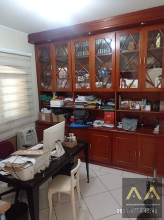Imagem Casa com 4 Quartos à Venda, 330 m² em Alphaville - Santana De Parnaíba Imagem Casa com 4 Quartos à Venda, 330 m² em Alphaville - Santana De Parnaíba