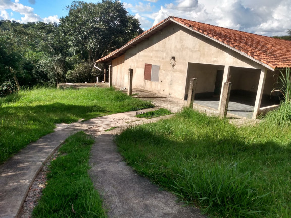 Imóvel com 6 Quartos à Venda,  em São Marcos - Bofete