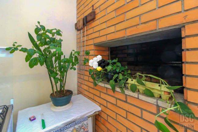 Imagem Casa com 3 Quartos à Venda, 299 m² em Glória - Porto Alegre Imagem Casa com 3 Quartos à Venda, 299 m² em Glória - Porto Alegre
