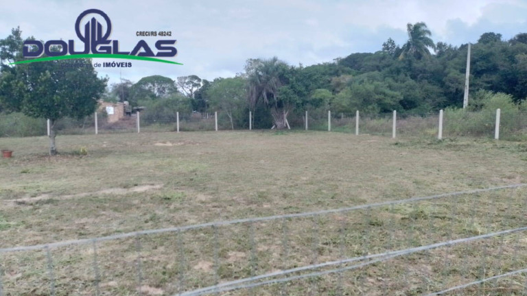 Imagem Terreno à Venda, 900 m² em Viamão Imagem Terreno à Venda, 900 m² em Viamão