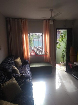 Imagem Sobrado com 2 Quartos à Venda, 70 m² em Jardim Maria Virginia - São Paulo