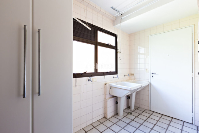 Imagem Apartamento com 3 Quartos para Alugar, 150 m² em Morumbi - São Paulo