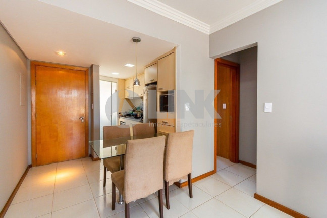 Imagem Apartamento com 2 Quartos à Venda, 74 m² em Santana - Porto Alegre
