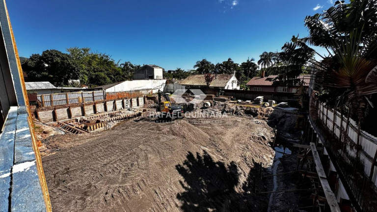 Imagem Apartamento com 2 Quartos à Venda, 64 m² em Saco Grande - Florianópolis