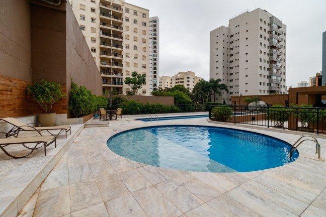 Imagem Imóvel com 3 Quartos à Venda, 137 m² em Vila Suzana - São Paulo