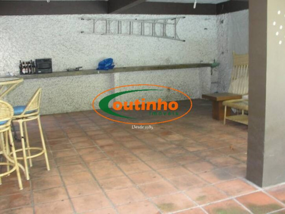 Imagem Casa com 3 Quartos à Venda, 199 m² em Tijuca - Rio De Janeiro Imagem Casa com 3 Quartos à Venda, 199 m² em Tijuca - Rio De Janeiro