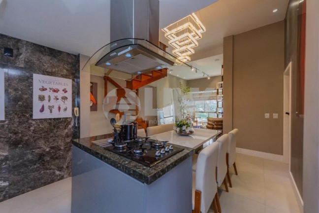 Imagem Imóvel com 3 Quartos à Venda, 209 m² em Chácara Das Pedras - Porto Alegre Imagem Imóvel com 3 Quartos à Venda, 209 m² em Chácara Das Pedras - Porto Alegre