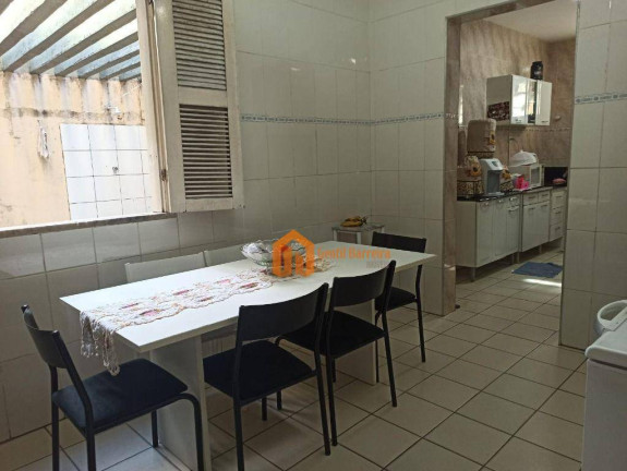 Imagem Casa com 4 Quartos à Venda, 167 m² em Fátima - Fortaleza