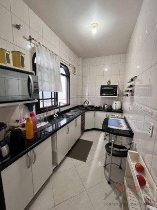 Imagem Sobrado com 3 Quartos à Venda,  em Saguaçu - Joinville