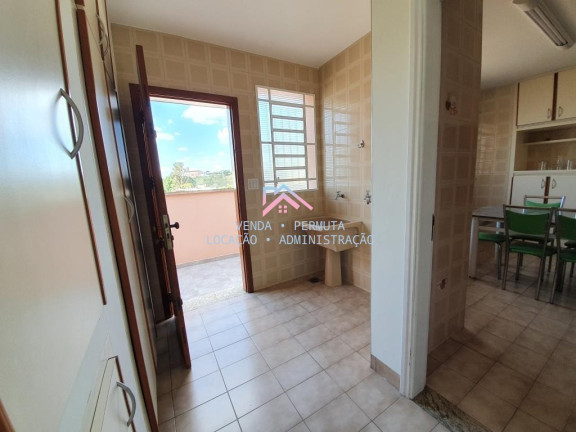 Imagem Casa com 3 Quartos à Venda, 207 m² em Vila São José - Várzea Paulista