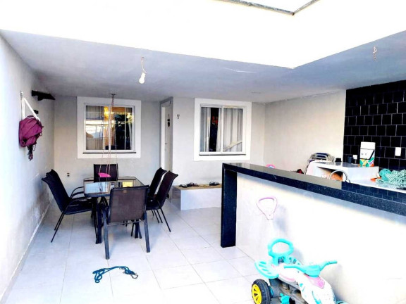 Casa com 2 Quartos à Venda, 100 m² em Guaratiba - Rio De Janeiro