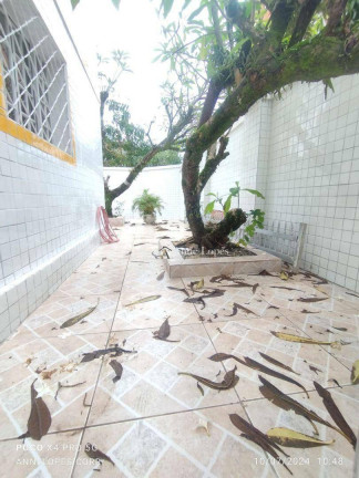 Imagem Casa com 2 Quartos para Alugar, 120 m² em Campo Grande - Santos Imagem Casa com 2 Quartos para Alugar, 120 m² em Campo Grande - Santos