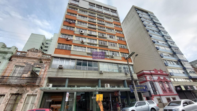 Sala Comercial à Venda, 30 m² em Centro - Rio Grande