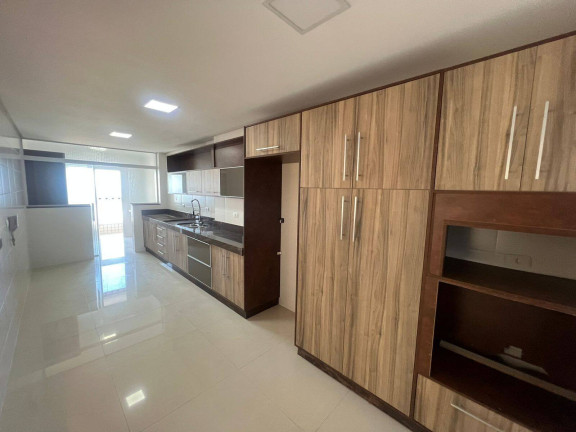 Imagem Apartamento com 3 Quartos à Venda, 174 m² em Guilhermina - Praia Grande Imagem Apartamento com 3 Quartos à Venda, 174 m² em Guilhermina - Praia Grande