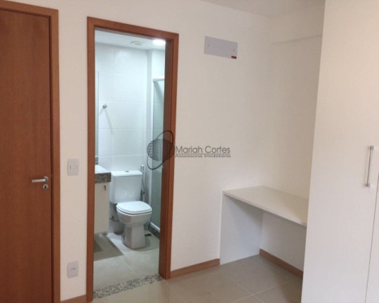 Imagem Imóvel com 2 Quartos à Venda, 71 m² em Icaraí - Niterói Imagem Imóvel com 2 Quartos à Venda, 71 m² em Icaraí - Niterói