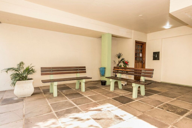 Imagem Imóvel com 2 Quartos à Venda, 61 m² em Teresópolis - Porto Alegre Imagem Imóvel com 2 Quartos à Venda, 61 m² em Teresópolis - Porto Alegre