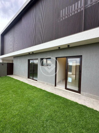 Imagem Casa com 5 Quartos à Venda, 400 m² em Condomínio Portal Do Sol Golfe Green - Goiânia Imagem Casa com 5 Quartos à Venda, 400 m² em Condomínio Portal Do Sol Golfe Green - Goiânia