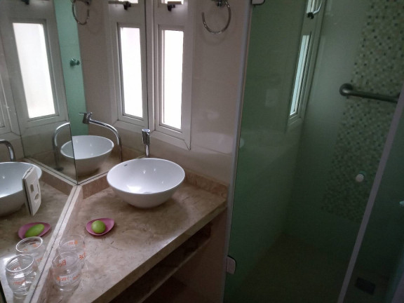 Imagem Apartamento com 2 Quartos à Venda, 63 m² em Enseada - Guarujá
