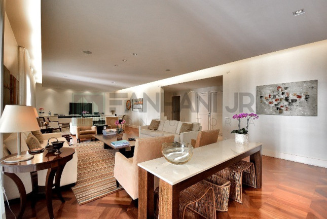 Imagem Imóvel com 4 Quartos à Venda, 367 m² em Cerqueira César - São Paulo Imagem Imóvel com 4 Quartos à Venda, 367 m² em Cerqueira César - São Paulo