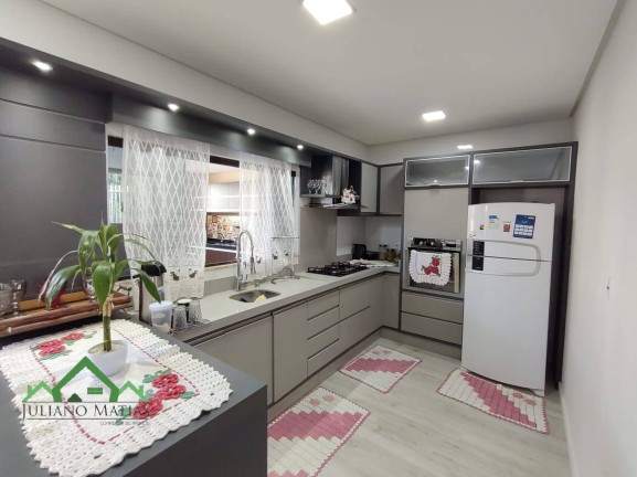 Imagem Casa com 3 Quartos à Venda, 176 m² em Pinheiros - Balneário Barra Do Sul Imagem Casa com 3 Quartos à Venda, 176 m² em Pinheiros - Balneário Barra Do Sul