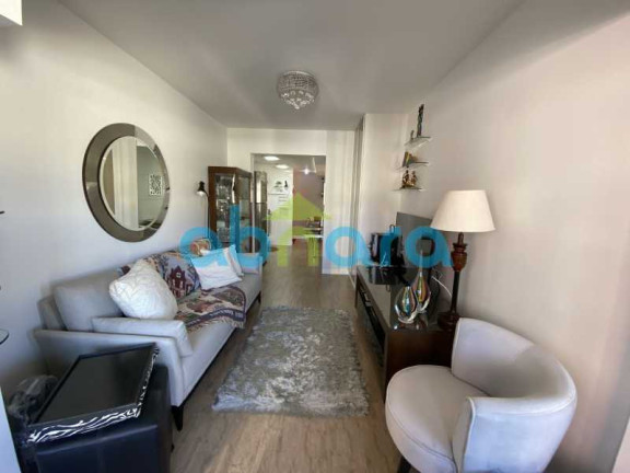 Imagem Apartamento com 2 Quartos à Venda, 84 m² em Copacabana - Rio De Janeiro Imagem Apartamento com 2 Quartos à Venda, 84 m² em Copacabana - Rio De Janeiro