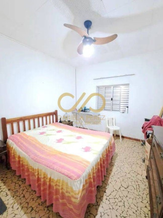 Imagem Casa com 3 Quartos à Venda, 220 m² em Solemar - Praia Grande Imagem Casa com 3 Quartos à Venda, 220 m² em Solemar - Praia Grande