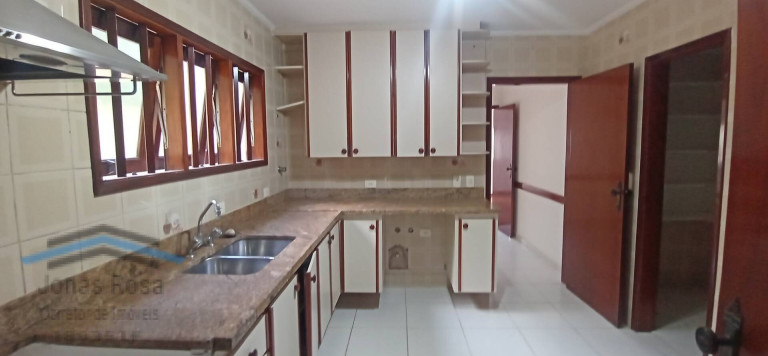 Imagem Casa de Condomínio com 4 Quartos para Alugar, 280 m² em Alphaville - Santana De Parnaíba Imagem Casa de Condomínio com 4 Quartos para Alugar, 280 m² em Alphaville - Santana De Parnaíba