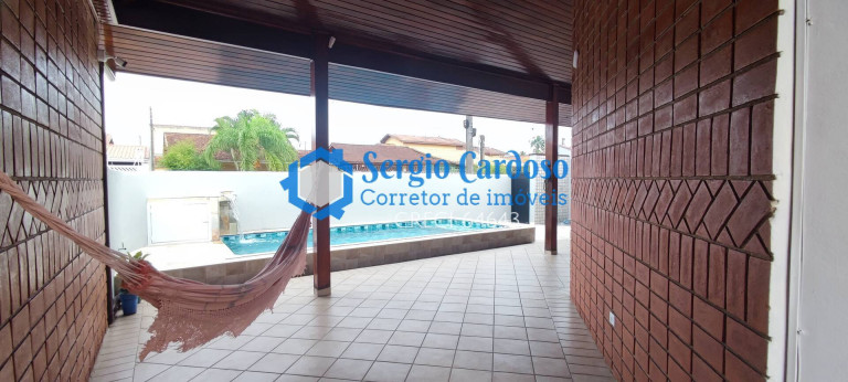 Imagem Casa com 5 Quartos à Venda, 228 m² em Grandesp - Itanhaém