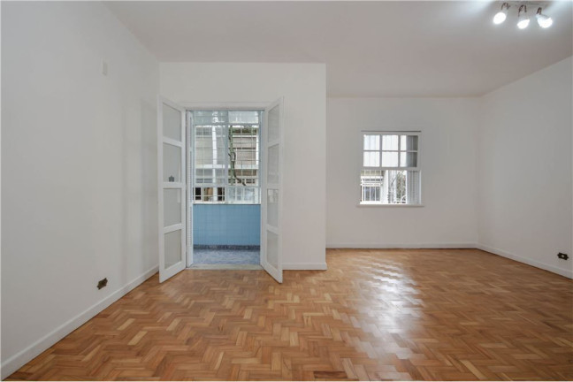 Imagem Apartamento com 2 Quartos à Venda, 113 m² em Cerqueira César - São Paulo