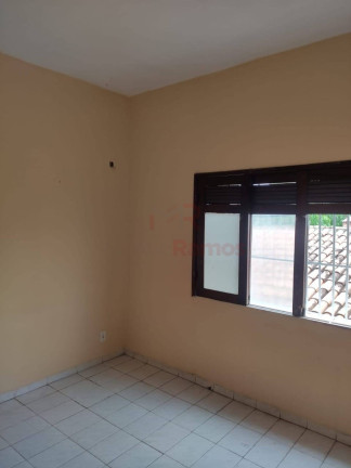 Imagem Casa com 3 Quartos à Venda, 260 m² em Montese - Fortaleza Imagem Casa com 3 Quartos à Venda, 260 m² em Montese - Fortaleza