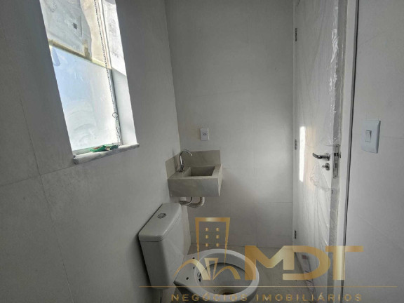 Imagem Casa com 2 Quartos à Venda, 130 m² em Planalto - Belo Horizonte