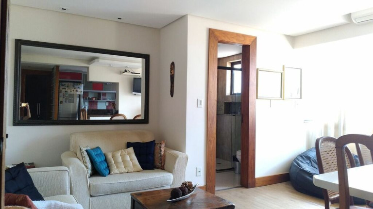Imagem Apartamento com 1 Quarto à Venda, 52 m² em Independência - Porto Alegre
