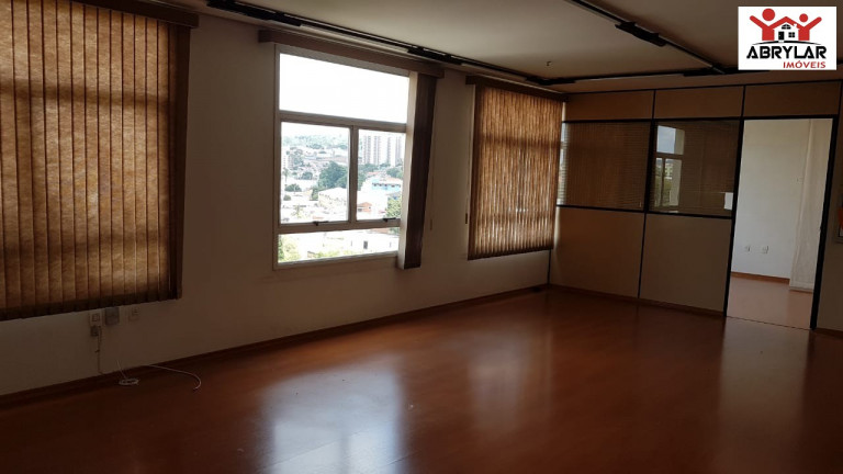 Imagem Imóvel com 1 Quarto para Alugar, 77 m² em Vila Vianelo - Jundiaí Imagem Imóvel com 1 Quarto para Alugar, 77 m² em Vila Vianelo - Jundiaí