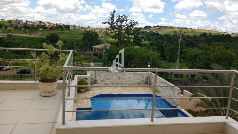 Imagem Casa de Condomínio com 3 Quartos à Venda, 350 m² em Swiss Park - Campinas Imagem Casa de Condomínio com 3 Quartos à Venda, 350 m² em Swiss Park - Campinas
