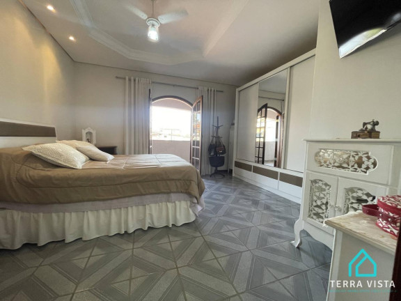 Imagem Casa com 4 Quartos à Venda, 334 m² Imagem Casa com 4 Quartos à Venda, 334 m²