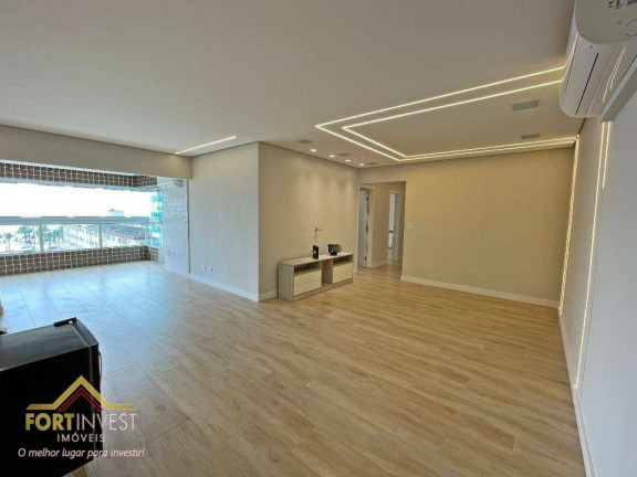 Imagem Imóvel com 3 Quartos à Venda, 117 m² em Boqueirão - Praia Grande Imagem Imóvel com 3 Quartos à Venda, 117 m² em Boqueirão - Praia Grande