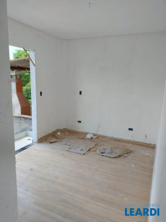 Imagem Apartamento com 2 Quartos à Venda, 57 m² em Santa Maria - Santo André