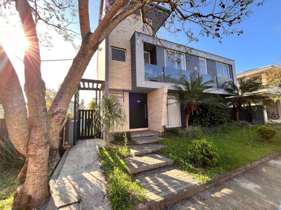Casa com 3 Quartos à Venda,  em Campeche - Florianópolis