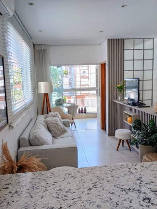 Imagem Casa com 2 Quartos à Venda, 77 m² em Embaré - Santos Imagem Casa com 2 Quartos à Venda, 77 m² em Embaré - Santos