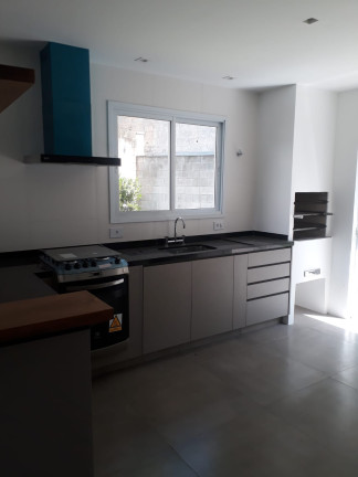 Imagem Casa com 3 Quartos para Alugar, 120 m² em Jardim Pioneiro - Cotia Imagem Casa com 3 Quartos para Alugar, 120 m² em Jardim Pioneiro - Cotia