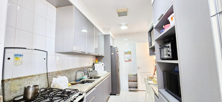 Imagem Apartamento com 4 Quartos à Venda, 181 m² em Pituba - Salvador Imagem Apartamento com 4 Quartos à Venda, 181 m² em Pituba - Salvador