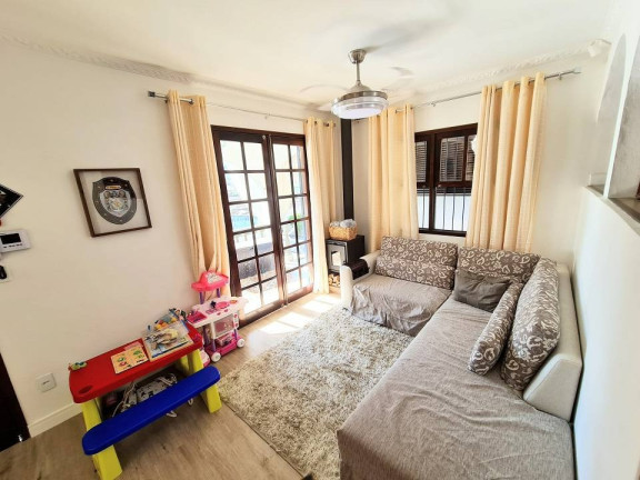 Imagem Casa com 4 Quartos à Venda, 220 m² em Itaguaçu - Florianópolis Imagem Casa com 4 Quartos à Venda, 220 m² em Itaguaçu - Florianópolis