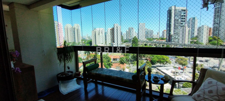 Imagem Apartamento com 3 Quartos à Venda, 147 m² em Brooklin - São Paulo Imagem Apartamento com 3 Quartos à Venda, 147 m² em Brooklin - São Paulo