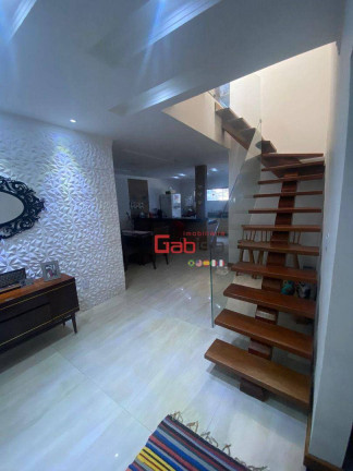 Imagem Casa com 3 Quartos à Venda, 160 m² em Portinho - Cabo Frio Imagem Casa com 3 Quartos à Venda, 160 m² em Portinho - Cabo Frio