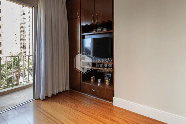 Imagem Apartamento com 2 Quartos à Venda, 57 m² em Moema - São Paulo Imagem Apartamento com 2 Quartos à Venda, 57 m² em Moema - São Paulo