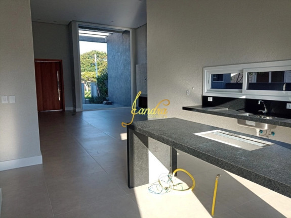 Imagem Casa com 4 Quartos à Venda, 177 m² em Centro - Xangri-la