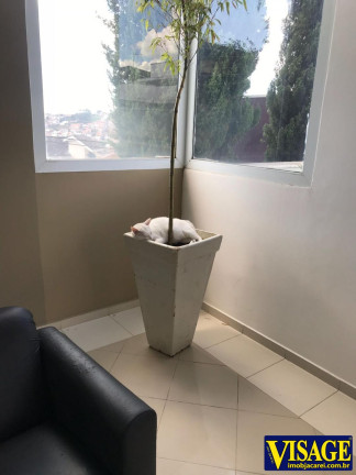 Imagem Casa com 3 Quartos à Venda, 375 m² em Jd. Coleginho - Jacareí