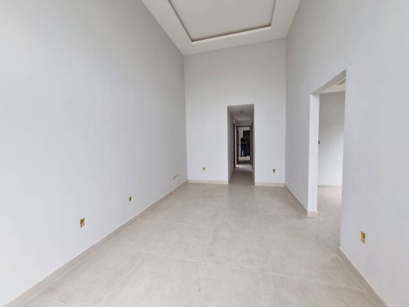 Imagem Casa com 3 Quartos à Venda, em Extensão Serramar - Rio Das Ostras Imagem Casa com 3 Quartos à Venda, em Extensão Serramar - Rio Das Ostras